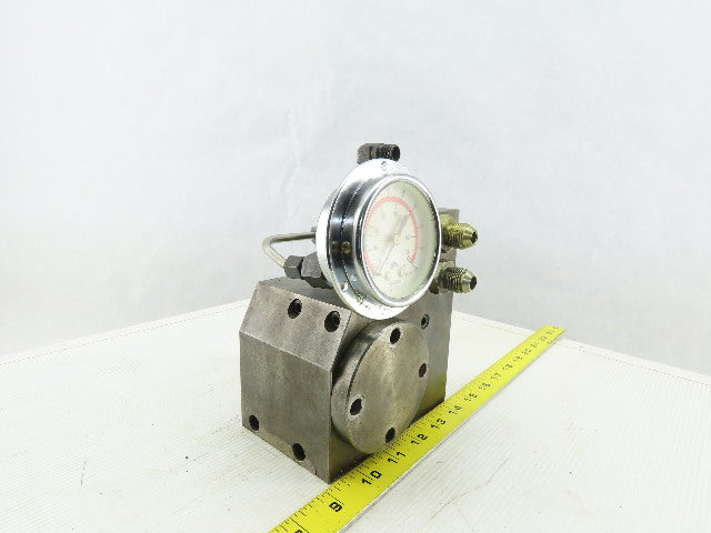 4 Port Hydraulic Manifold 3 Valve Section Pressure Reducing Flange