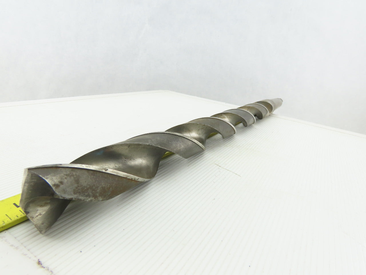 Nachi Forge 1-7/16" MT4 Taper 2 Flute Spiral 135° Angle Drill Bit 24" OAL