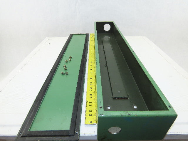 25-1/2" x 4-3/4" x 3" 18 Port Junction Electrical Hydraulic Valve Box