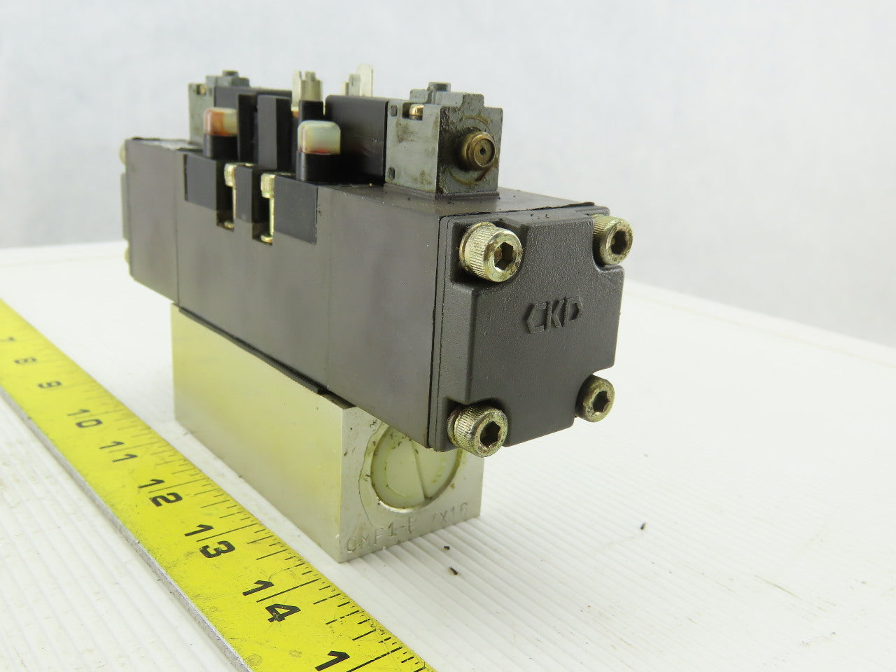 CKD PV5-6-FPG-D-3 Double Solenoid Pneumatic Directional Valve 24VDC