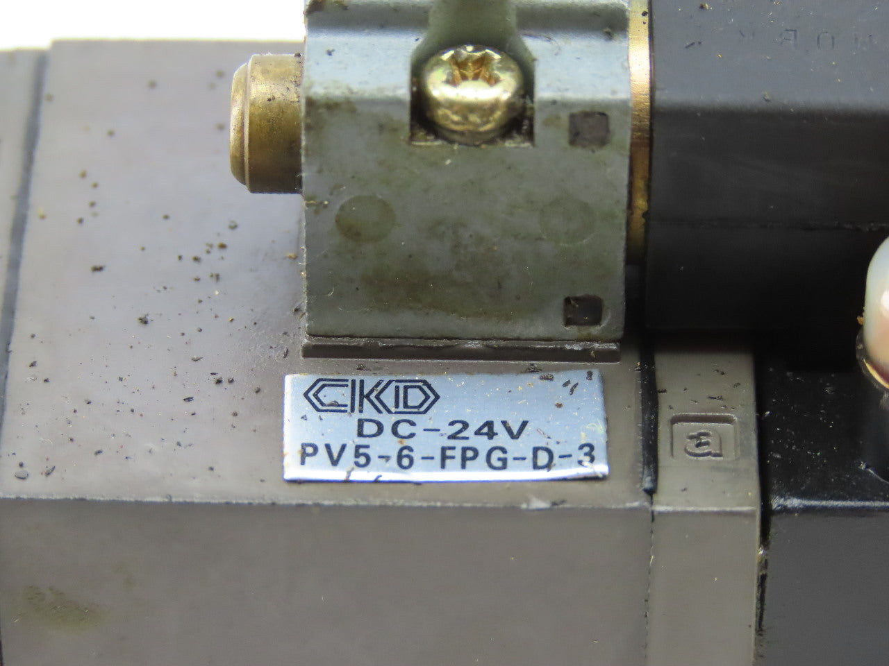 CKD PV5-6-FPG-D-3 Double Solenoid Pneumatic Directional Valve 24VDC