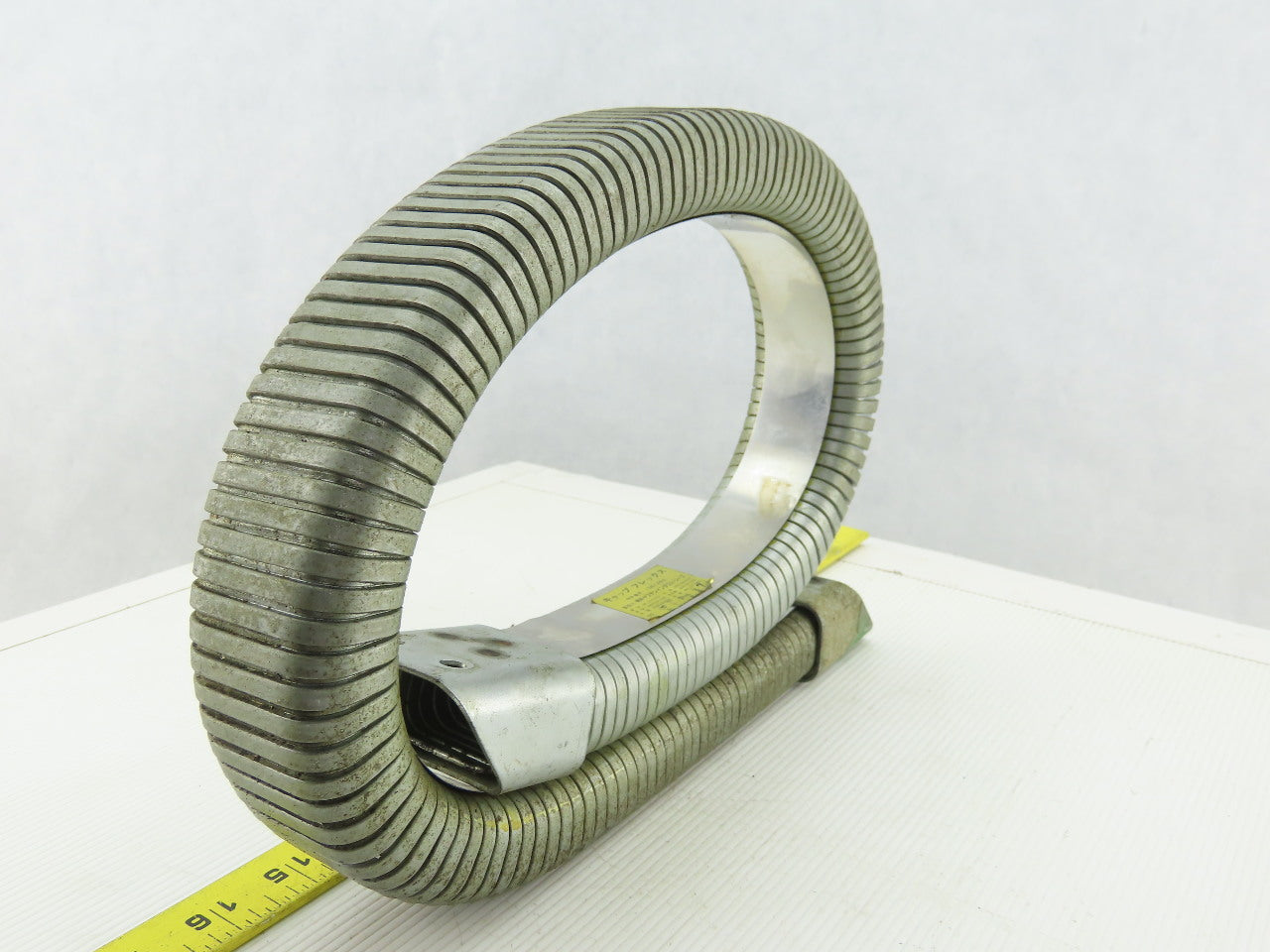 1061493 2-1/4" x 1" Enclosed Galvanized Cable Carrier Drag Chain 34" OAL