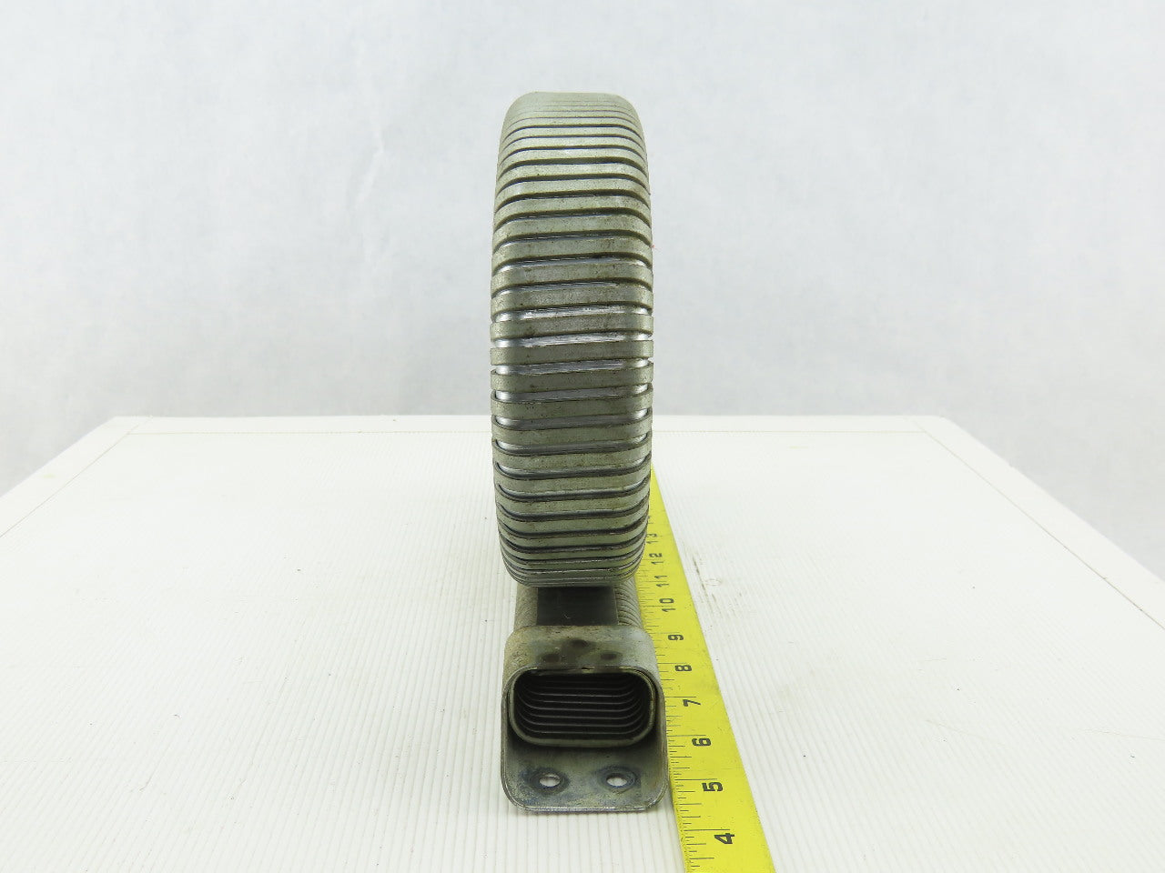1061493 2-1/4" x 1" Enclosed Galvanized Cable Carrier Drag Chain 34" OAL