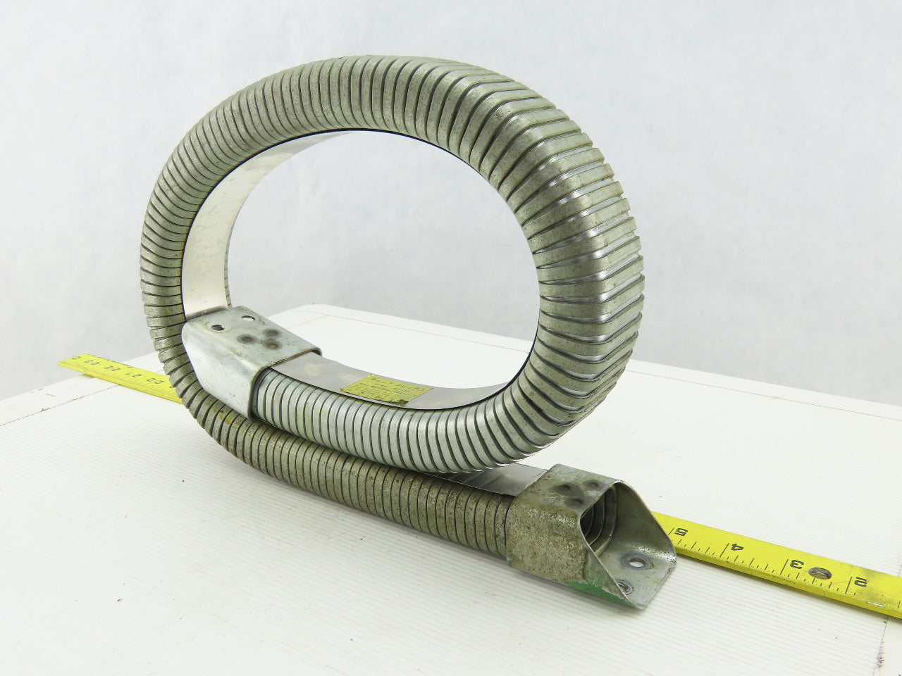 1061493 2-1/4" x 1" Enclosed Galvanized Cable Carrier Drag Chain 34" OAL