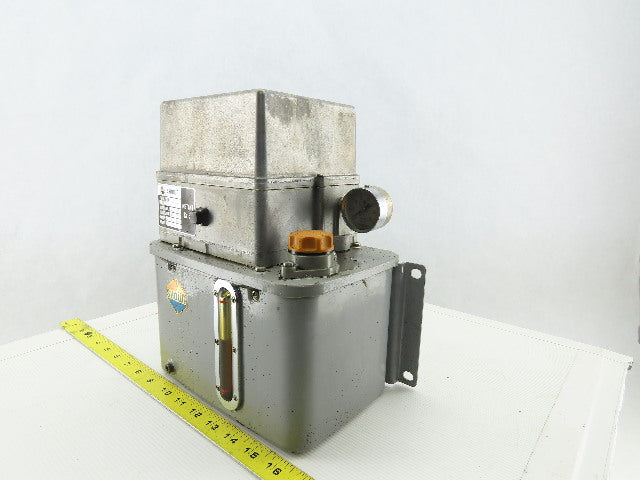 Showa LCB1 5433 100V 50/60Hz 1Ph 0.15l/min Piston Lubricator Pump
