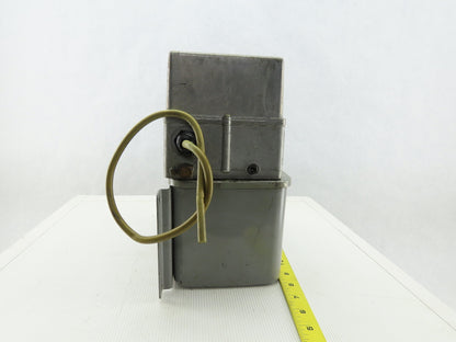 Showa LCB1 5433 100V 50/60Hz 1Ph 0.15l/min Piston Lubricator Pump