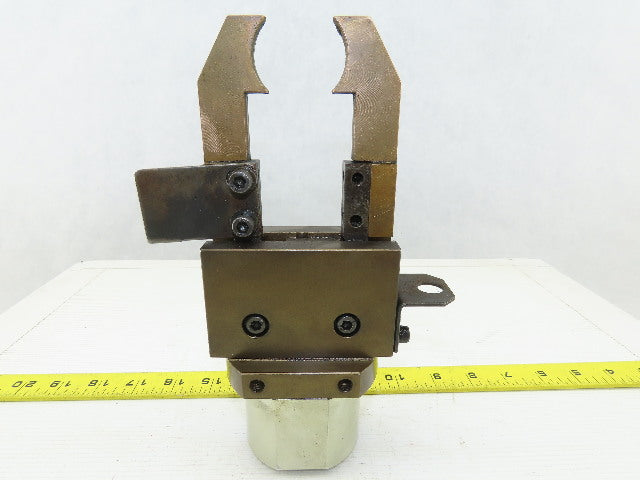 Pneumatic Gripper Pincher Tool Changer From Kitako MT4-170 CNC Lathe