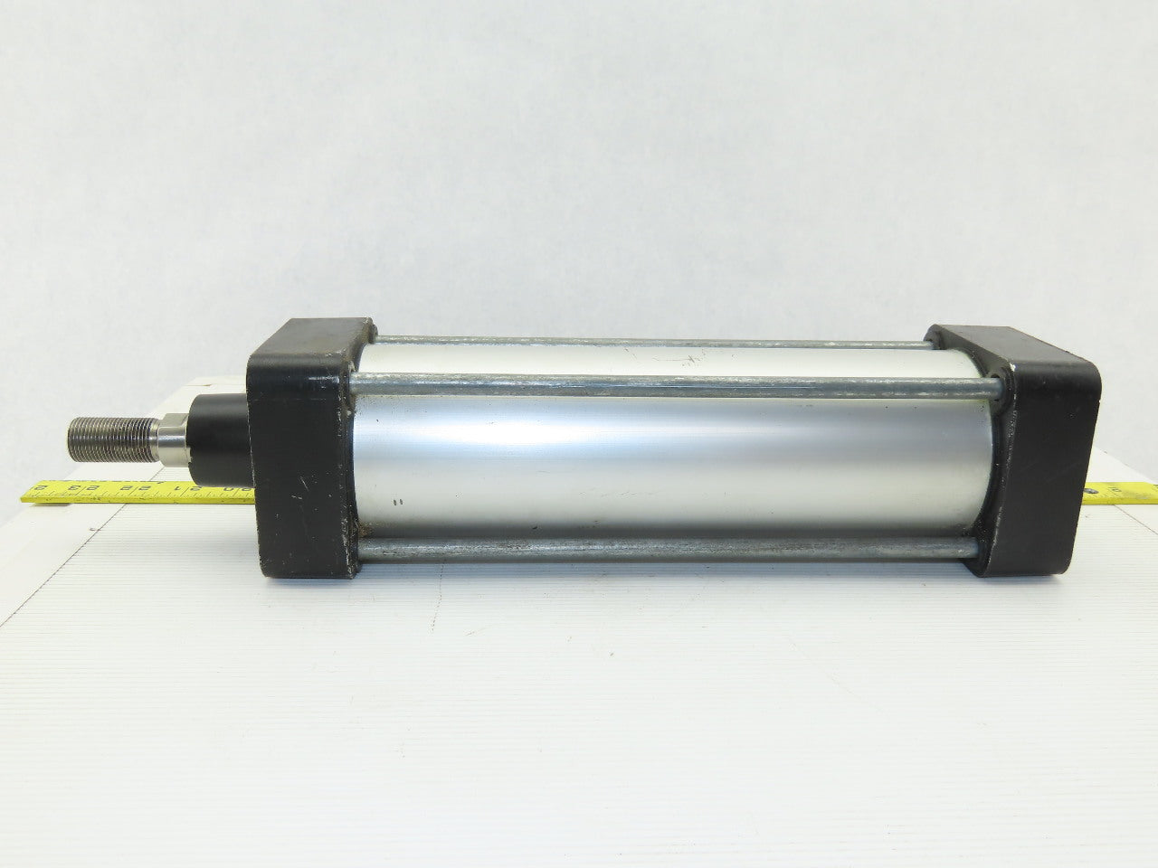 Parker P1E-T080MS-0215 80MM Bore  215MM Stroke Pneumatic Air Cylinder