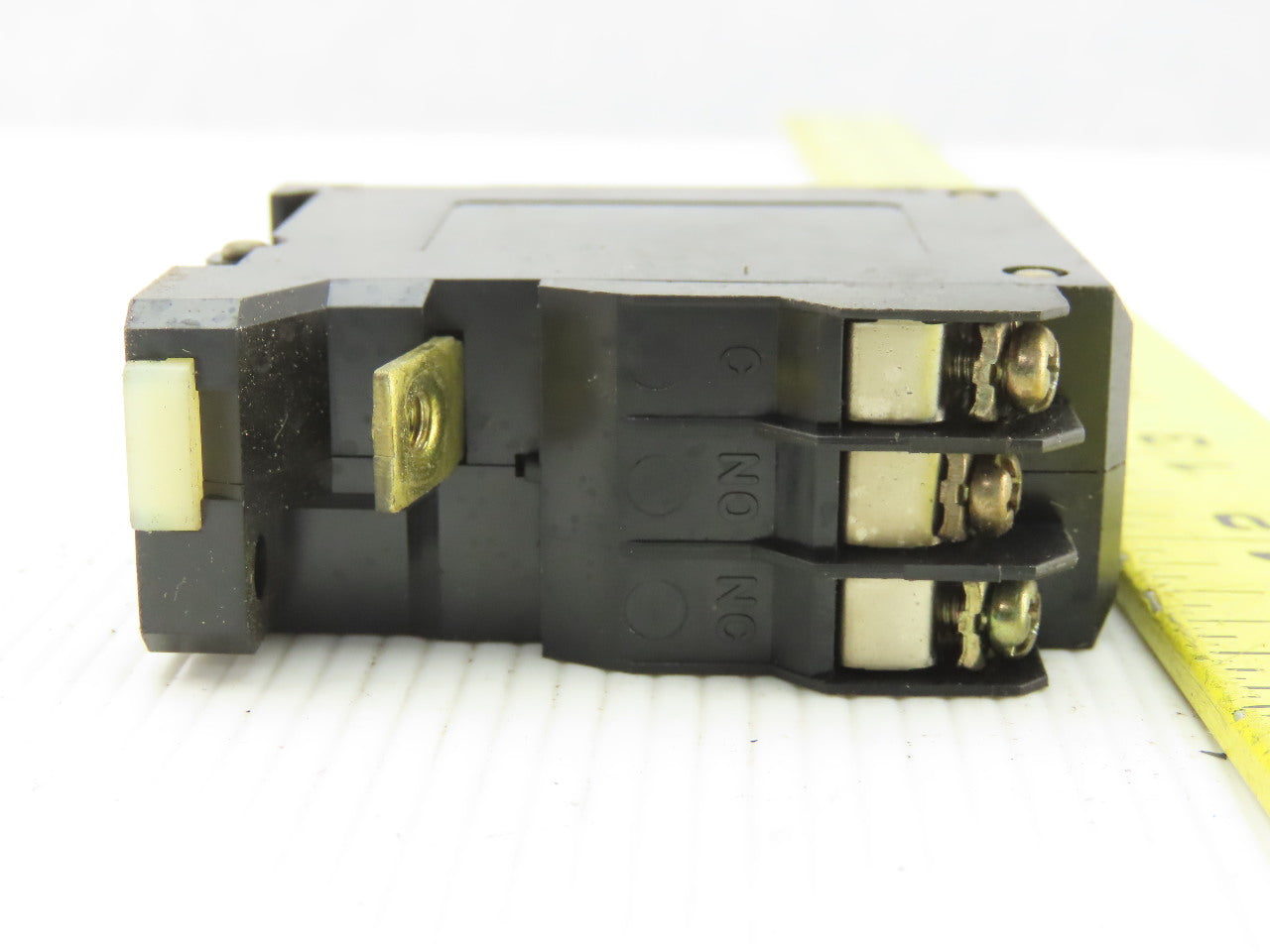 Idec NRC-111 7A-AA 1A 5A 7A 10A 250V 50/60Hz Circuit Breaker Mixed Lot Of 9