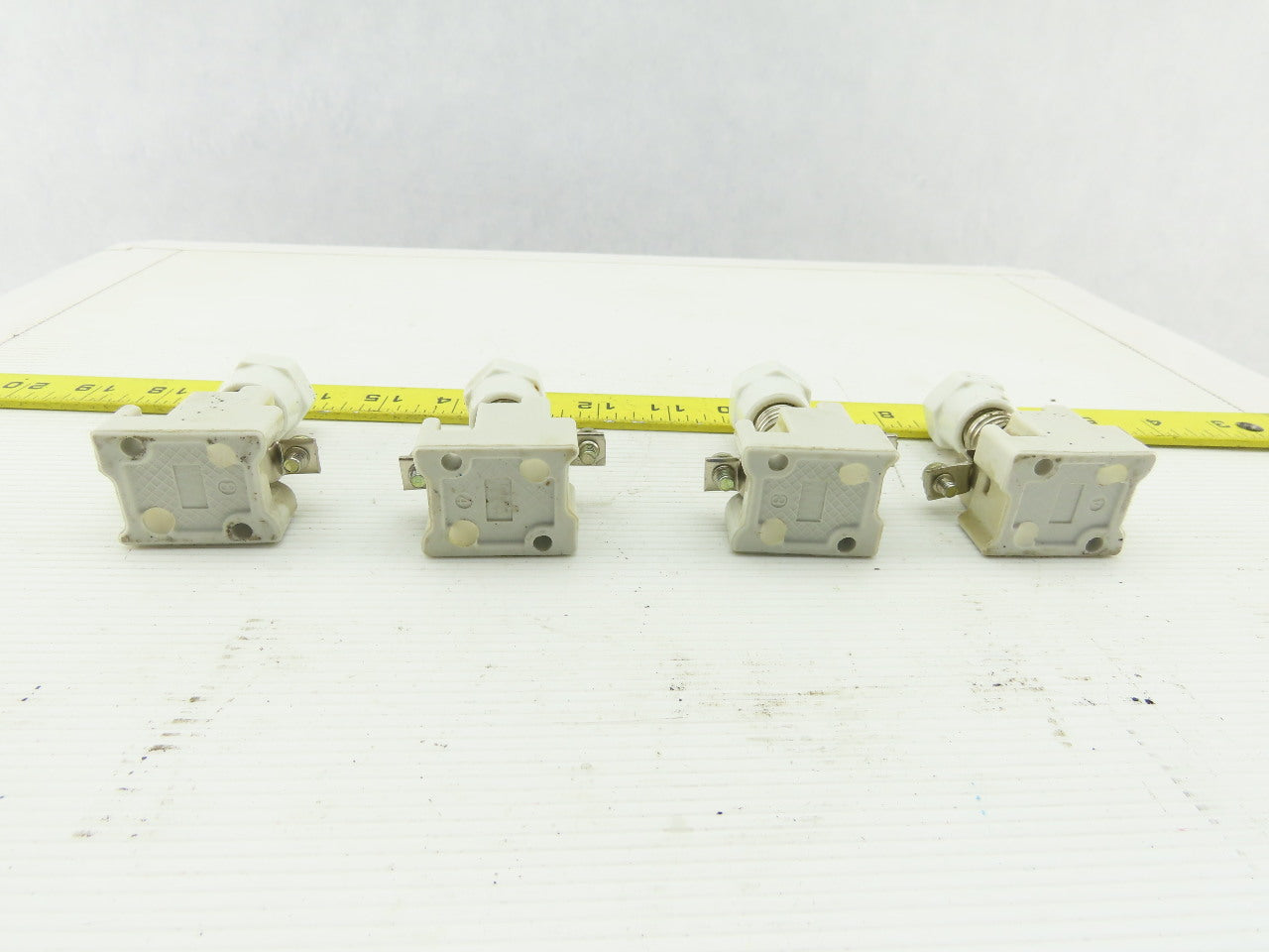 Fuji Electric AF30 600V 30A Ceramic Fuse Holder W/ 3A Fuses Lot Of 4