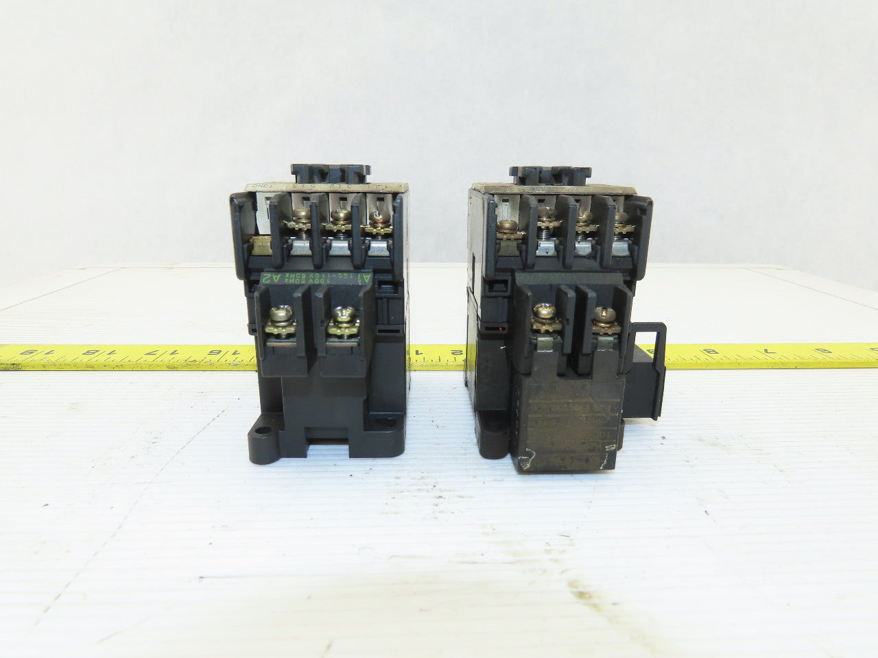 Fuji SC-0 600V 3Ph 5Hp Magnetic Contactor Lot Of 2