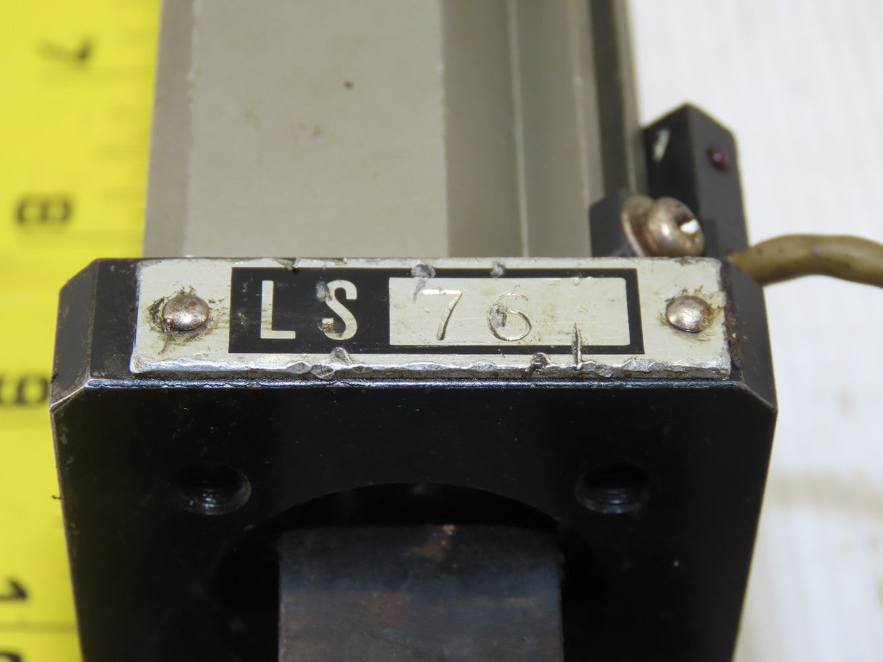 SMC Position Lock Pneumatic Cylinder Removed From Kitagawa MT4-170