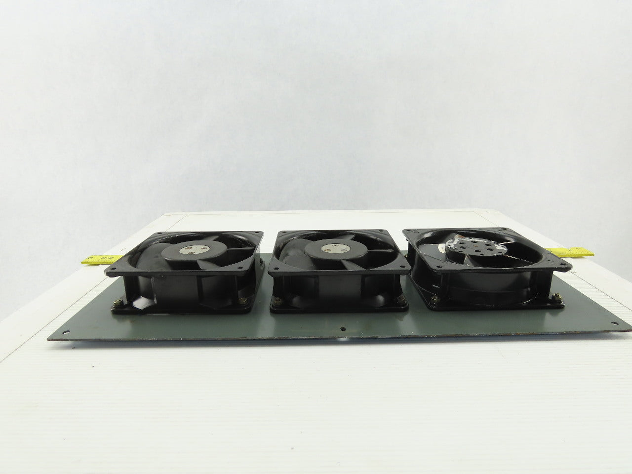 Orix MU1238A-11BN 3 Fan Cabinet Cooling Unit 115V
