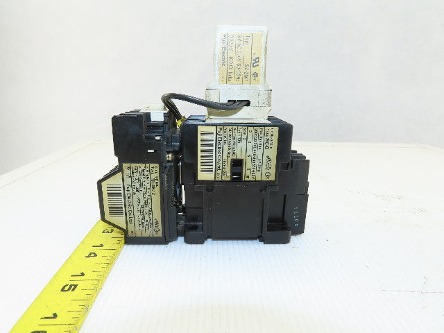 Fuji SC-0 TR-0N/3 600V 5Hp Contactor 4-6 Amp Trip Overload
