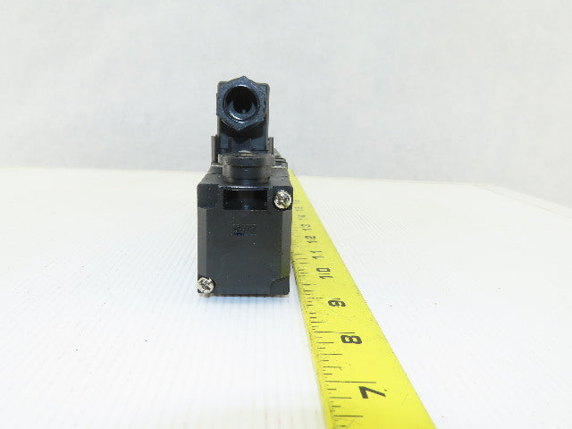 SMC VS7-6-FHG-D-1Z 4/3 Position Closed Center Pneumatic Solenoid Valve 100V Coil