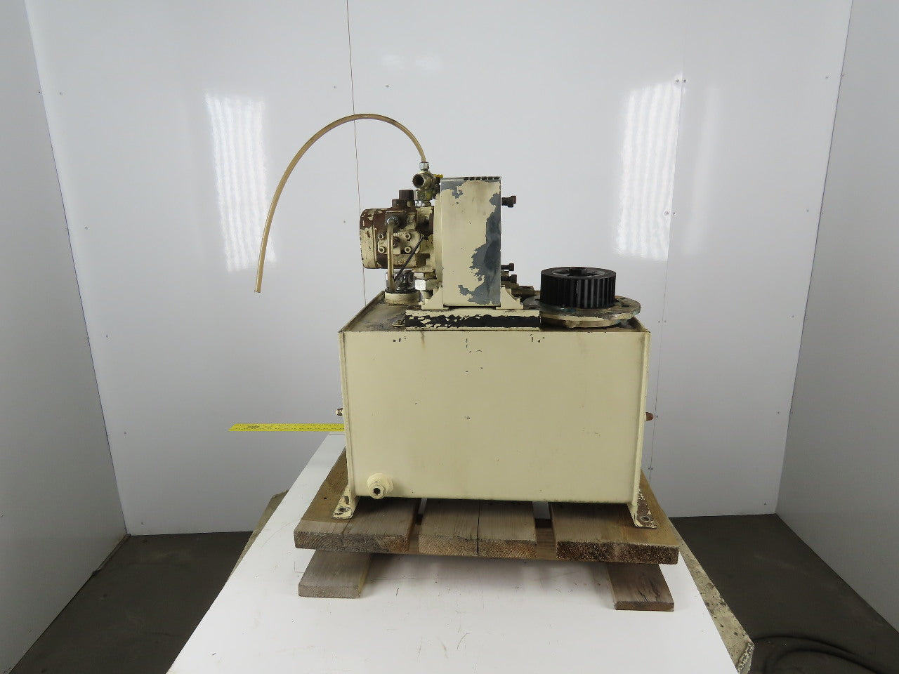 Hydraulik PVS16EH140C1 23 USG Hydraulic Power Unit Pump Needs Motor See Info