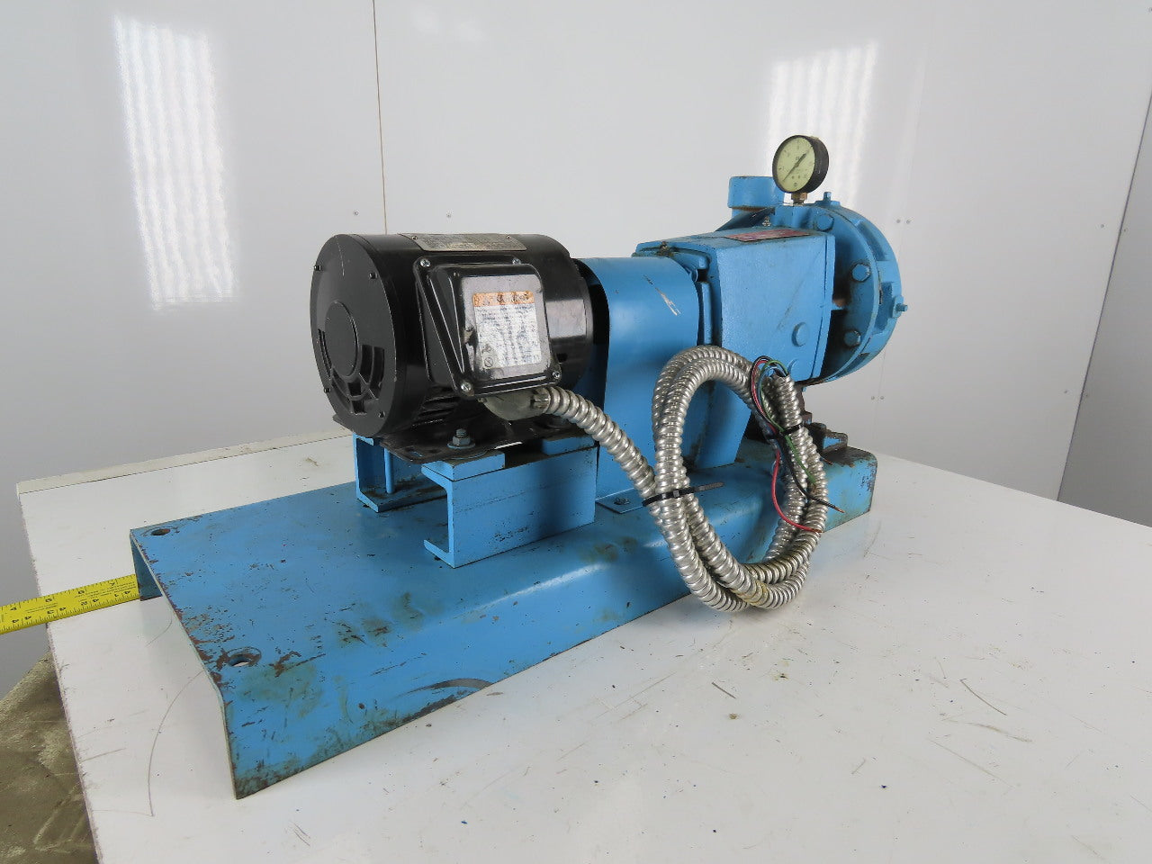 Amtrol E300 1-1/4" x 1-1/2" x 7PF 45 GPM 208-460V 1Hp Centrifugal Pump