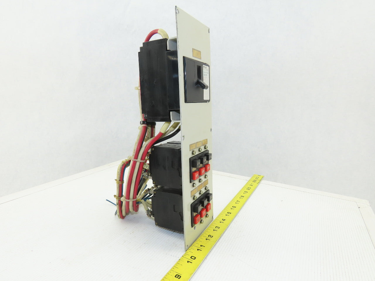Fuji NRAB 111X EA33M 24A Circuit Breaker Main 5-15A Secondary Breaker Panel