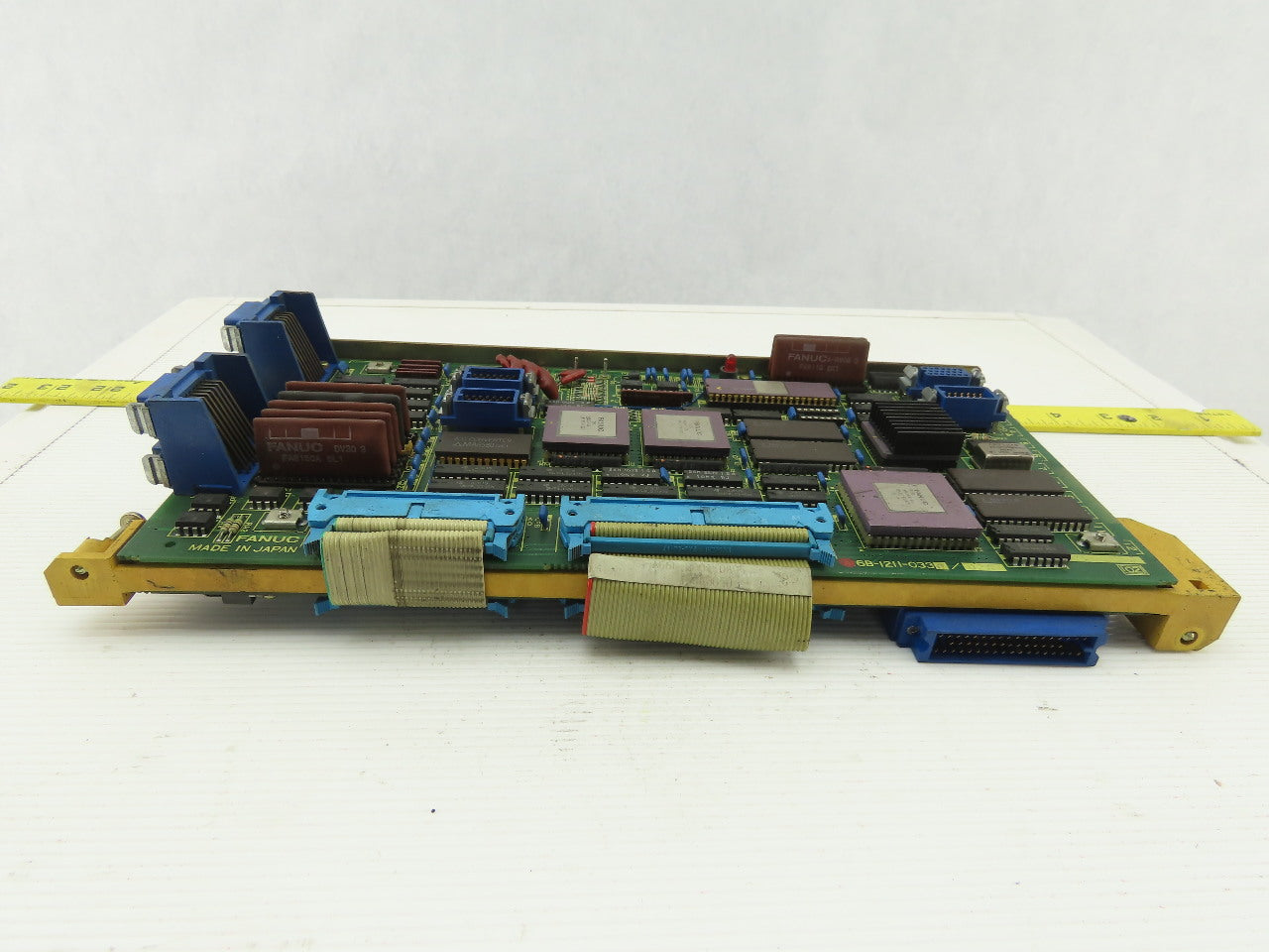 Fanuc A16B-1211-0330/02A Axes Control Board