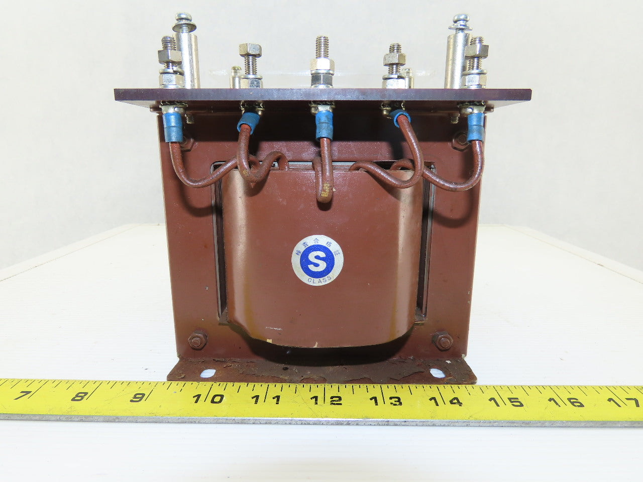 Yuasa YT2S-1K-50.60 100-200/220V Primary 18-19/24V Secondary Transformer
