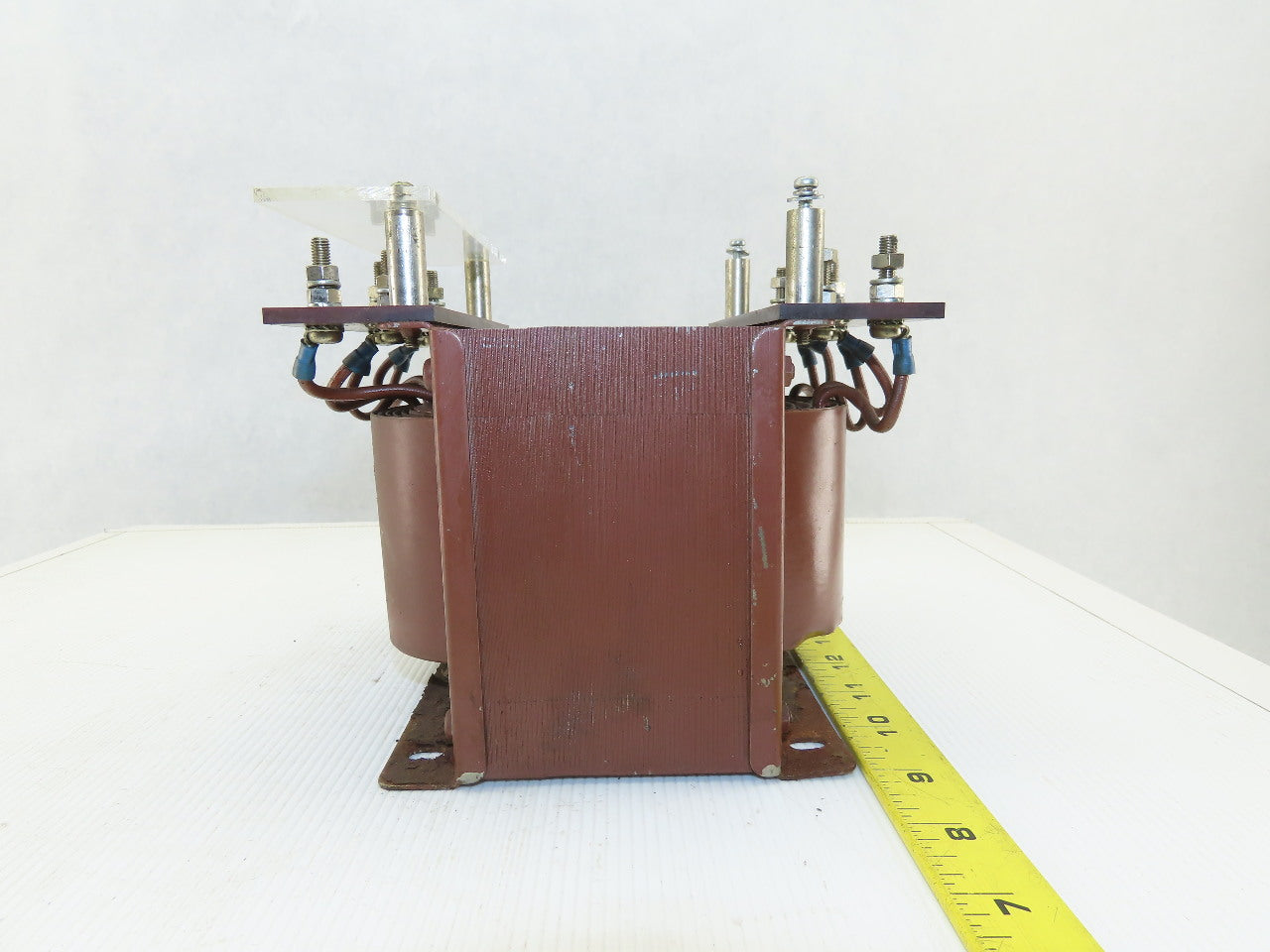 Yuasa YT2S-1K-50.60 100-200/220V Primary 18-19/24V Secondary Transformer