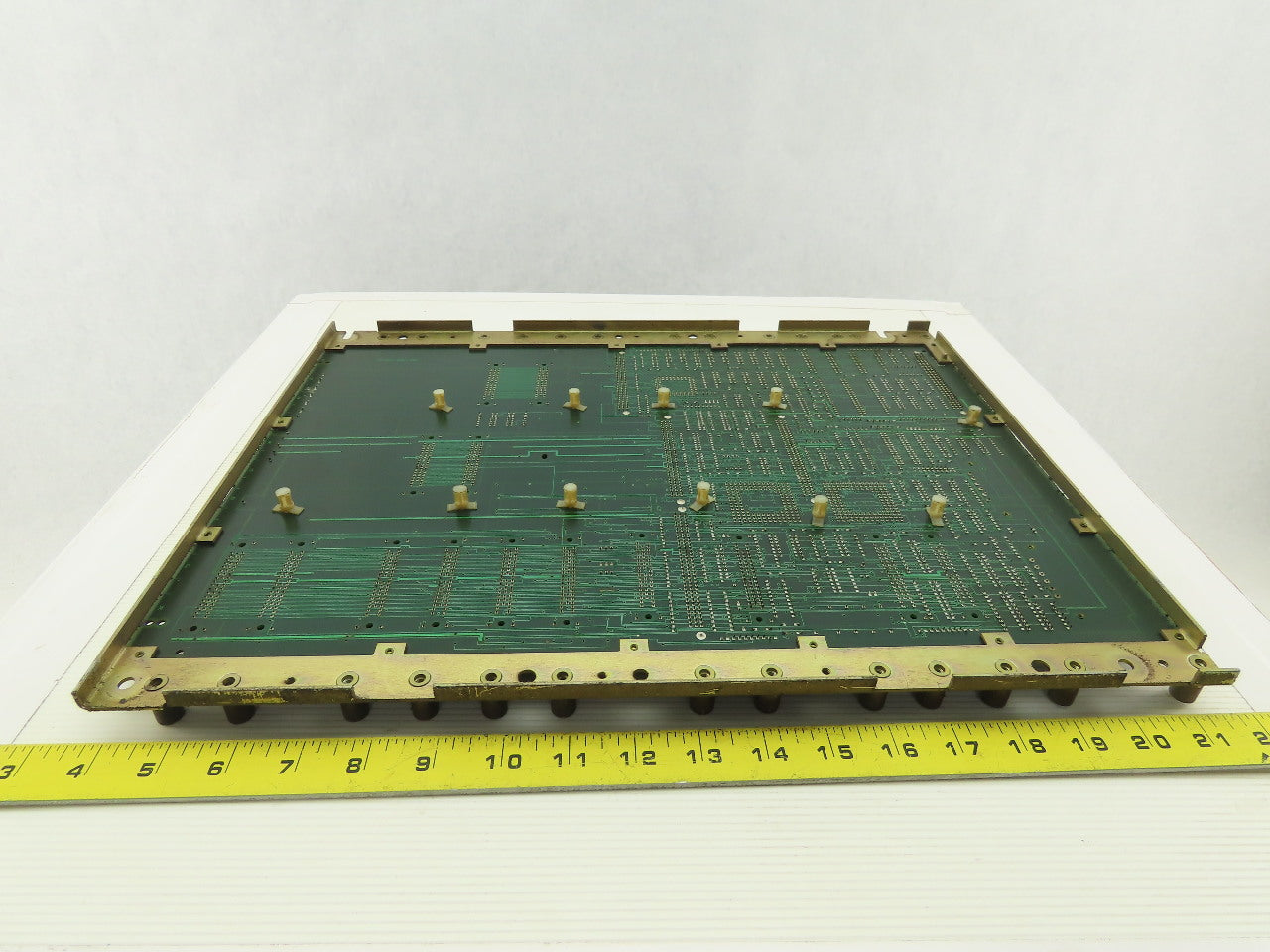Fanuc A20B-1003-0750/03A Circuit Board Chassis Back Plane Motherboard