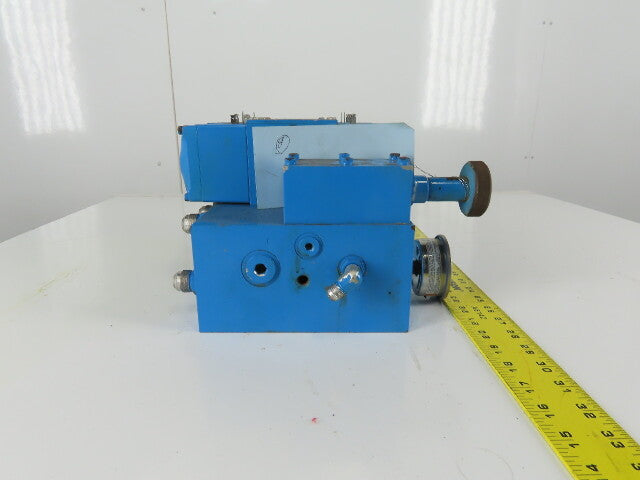 Rexroth 4WE10E21 4/3 Position Solenoid Directional Regulated Valve Bank 110V