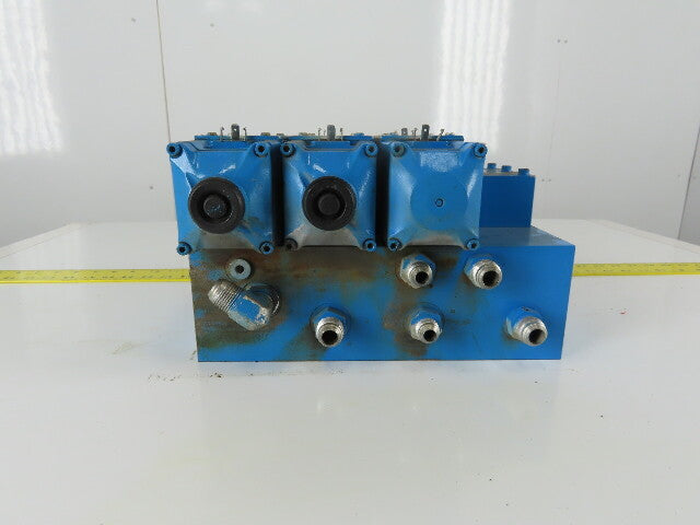 Rexroth 4WE10E21 4/3 Position Solenoid Directional Regulated Valve Bank 110V