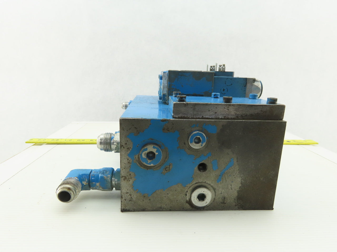 Rexroth 4WE6D51/AW120-60NZ45V 4/2 Position 2 Valve Bank Manifold Assembly