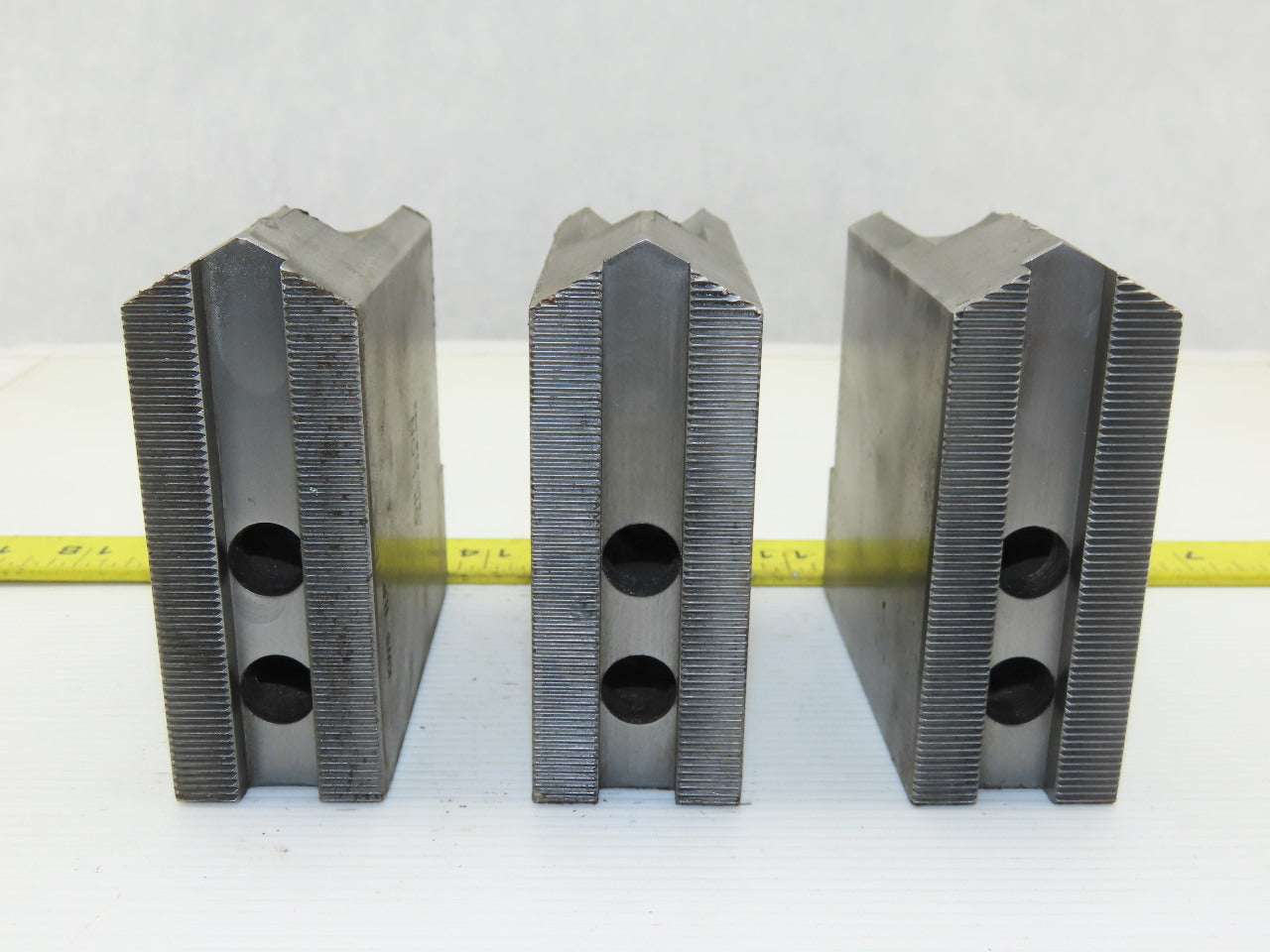 Dillon KW8HP Serrated 1.5mm x 60° Soft Steel Lathe 8" Chuck Jaw Set of 3