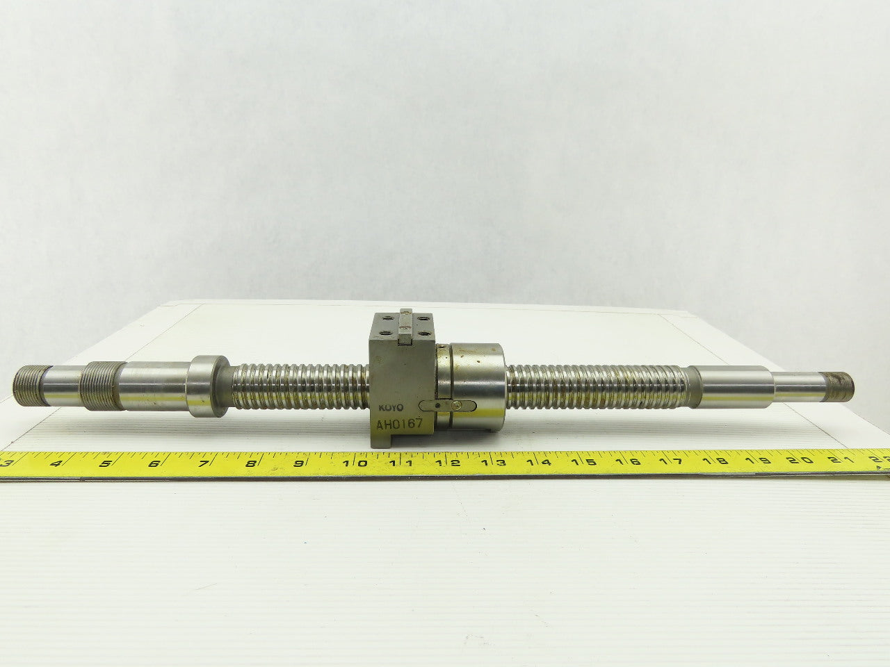 Koyo 2805TBS2.5C7-513 28mm 5mm Lead 220mm Travel Machine Ball Screw