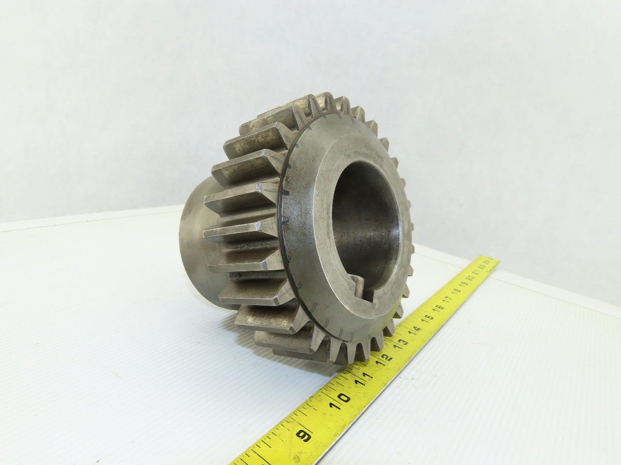 150mm OD x 40mm Wide 28T 17mm Pitch Spur Gear 70mm Bore 110mm Bore Length