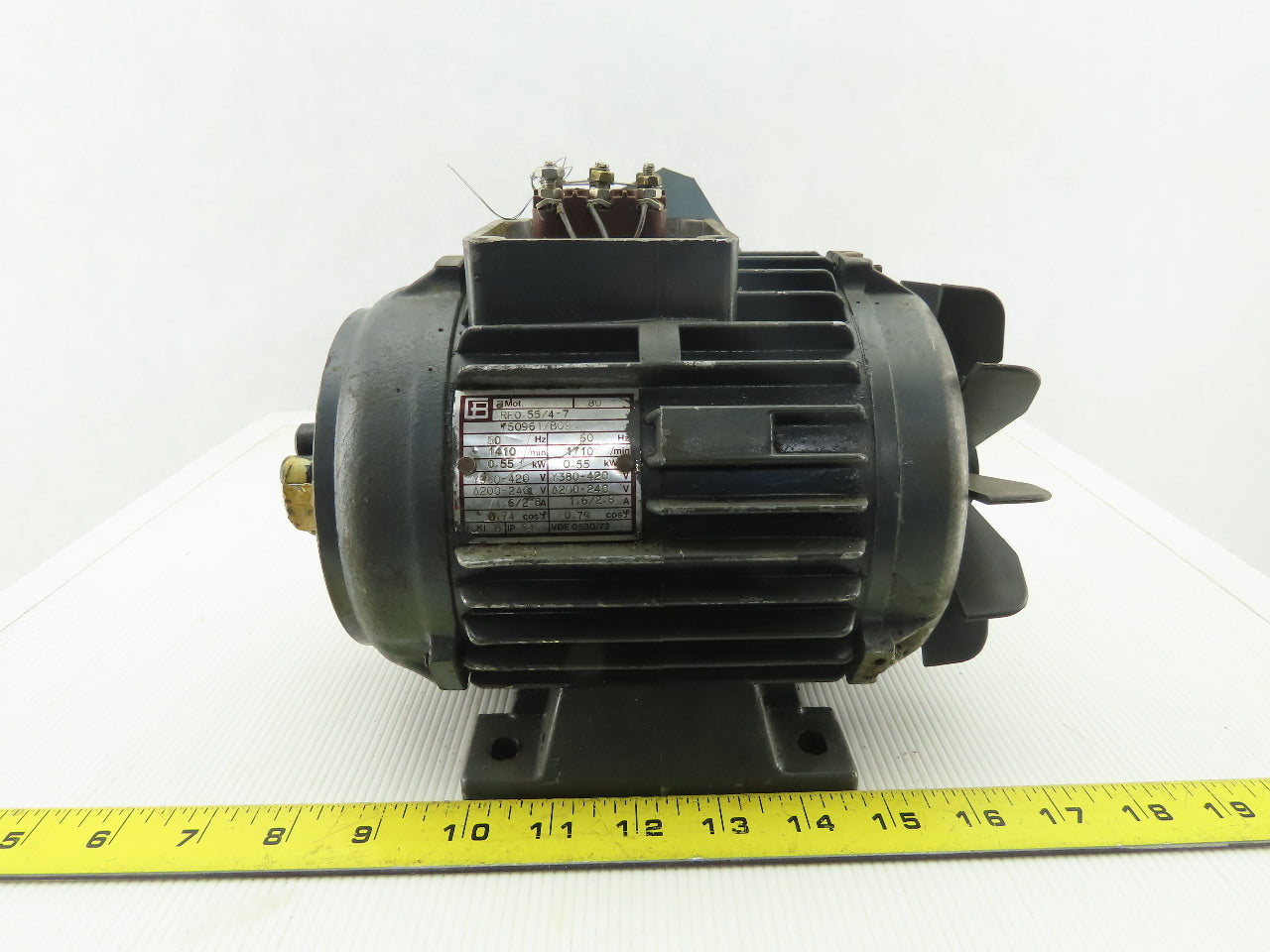 RF0.55/4-7 .55kW 1710RPM 3Ph 220/440V 50/60Hz Electric AC Motor