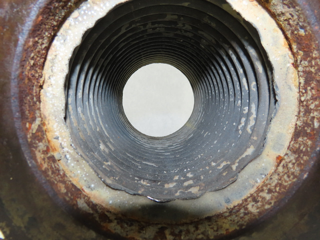 5" x 9" Flange Mount Flexible Hose Stress Strain Relief 150Lb