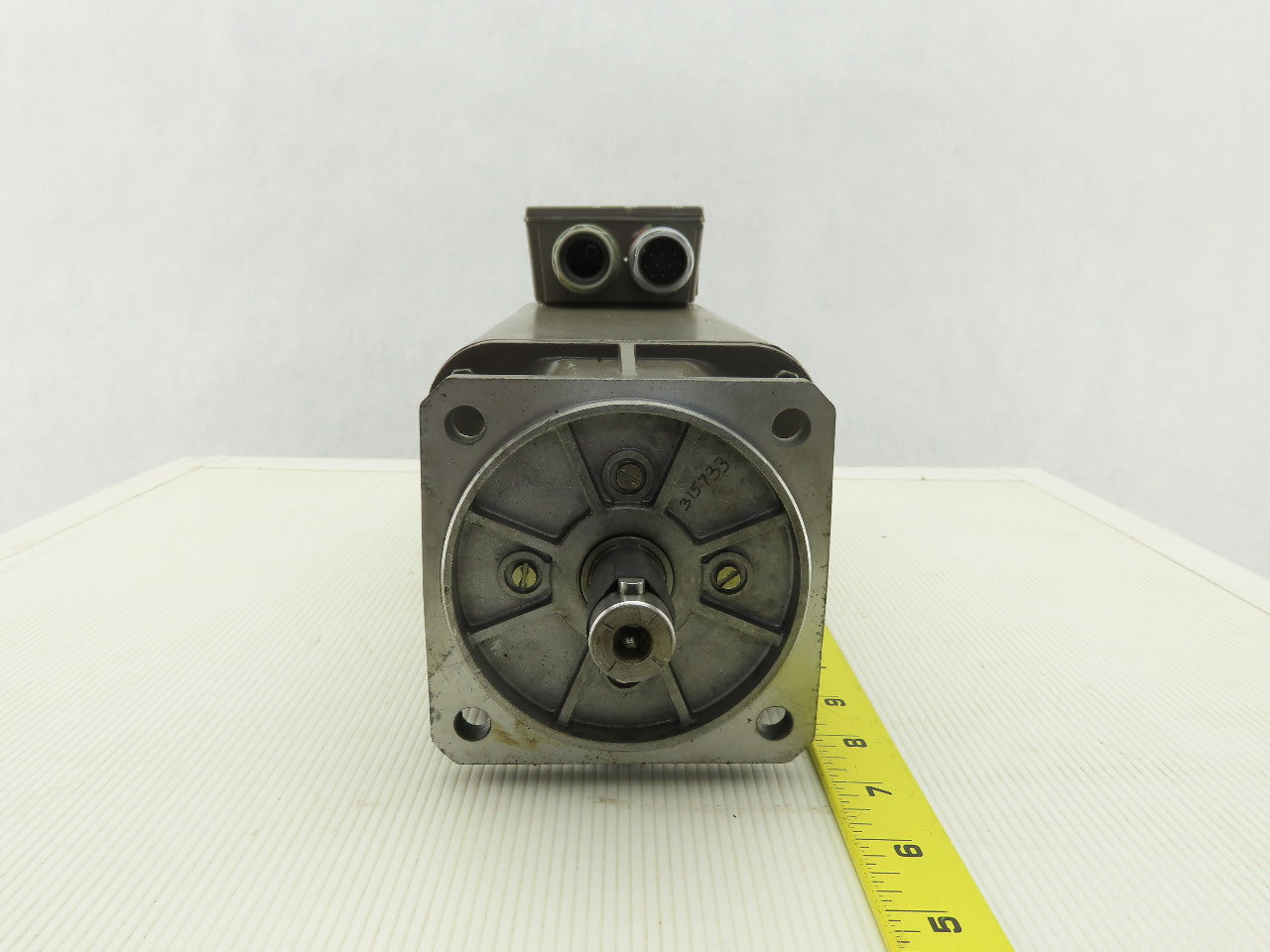 Cincinnati Milacron FT5064-0AK01-1-Z 144V 6000RPM 3Ph AC Per. Magnet Servo Motor