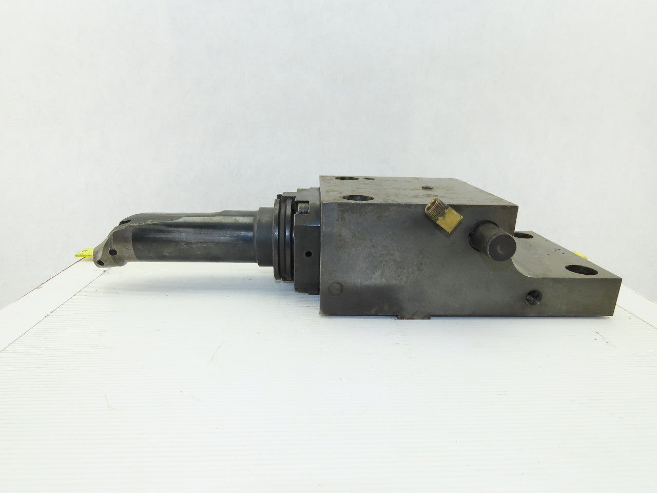 Kennametal D-185461-R01 Hybrid Turret Tool Holder Block Left Hand W/ Tooling