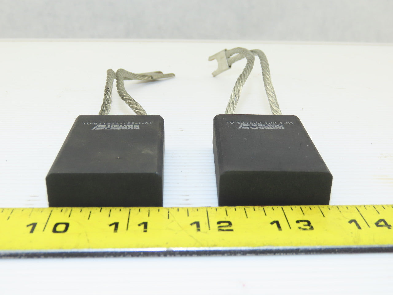 Helwig 10-621522-122-1-01 1-1/2" x 2-1/4" x 5/8" Carbon Brush Set of 2