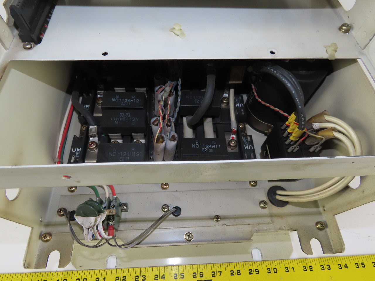 Mitsubishi FR-SF-2-15K 15kW 200VAC Spindle Controller AC Spindle Controller