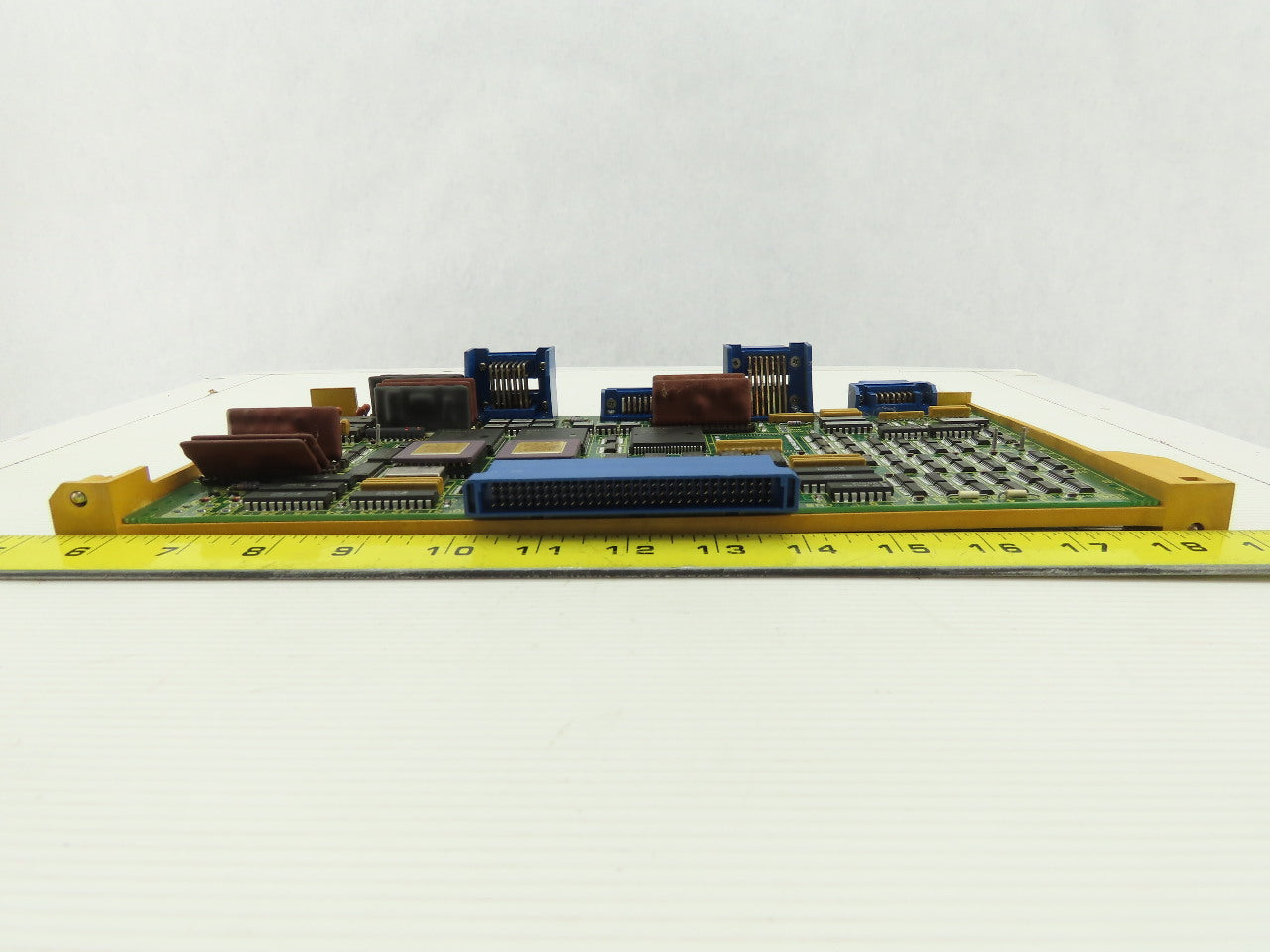 Fanuc DA16B-2200-0091 3 Axes Control Circuit Board