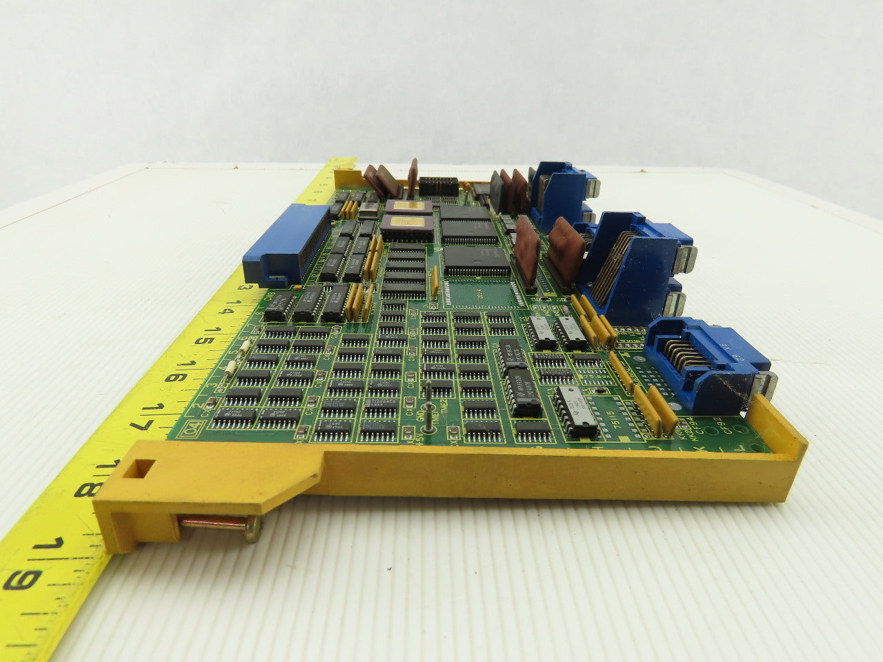Fanuc DA16B-2200-0091 3 Axes Control Circuit Board