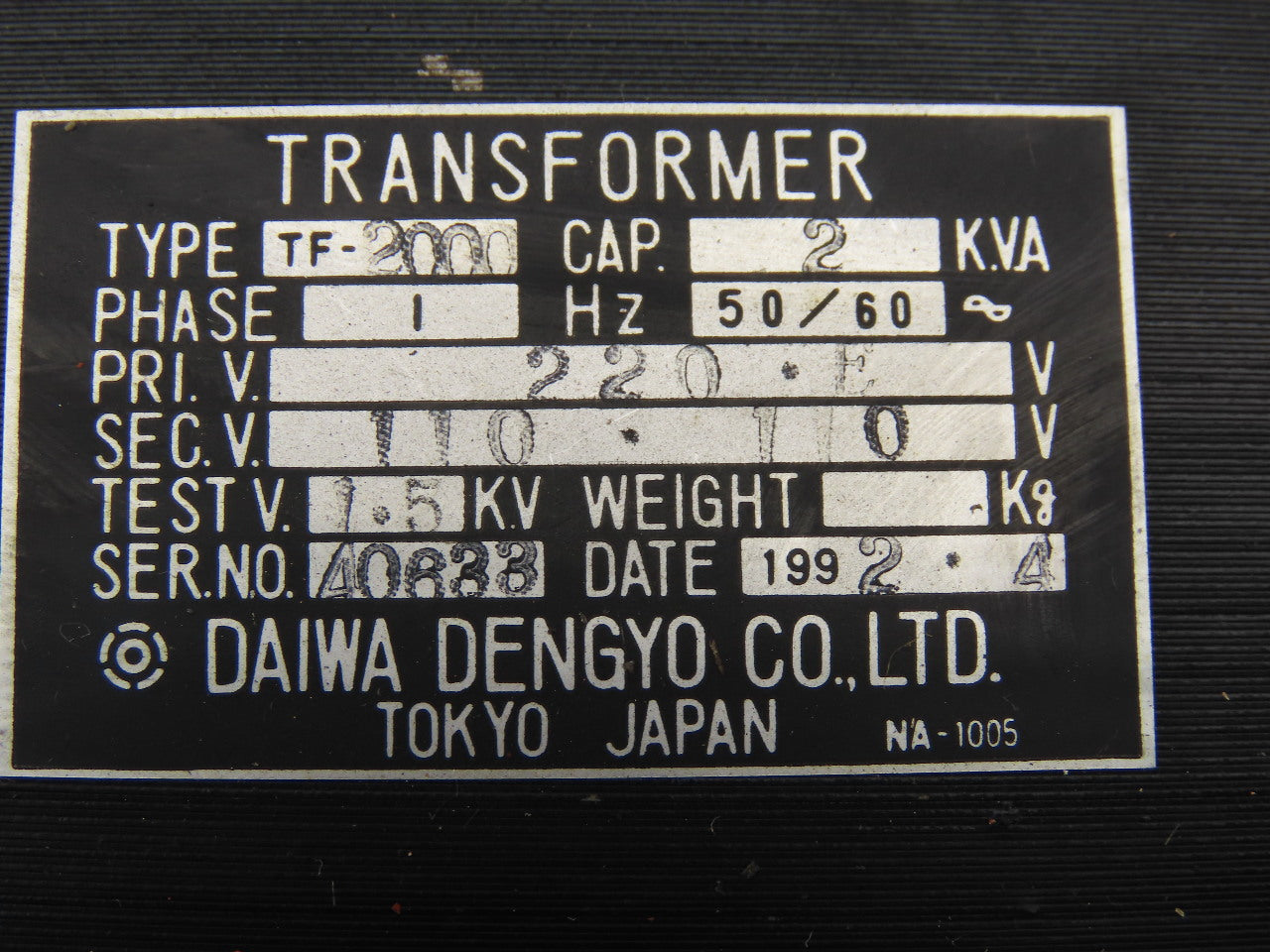 Daiwa Dengyo TF-2000 220V Primary 110V Secondary 2kVa 1Ph 50/60Hz Transformer
