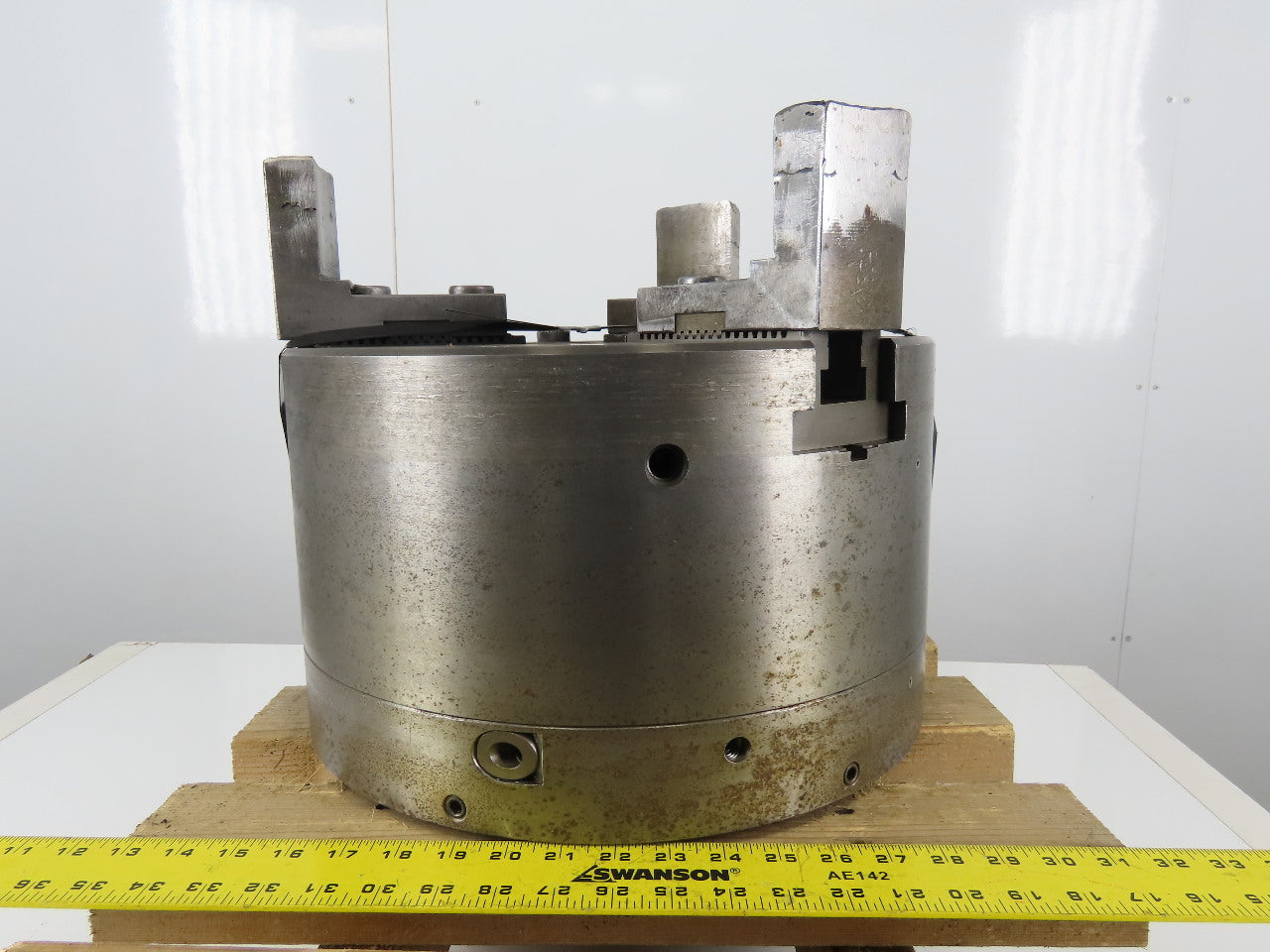 16" Lathe Power Chuck 3 Jaw Serrated 1.5mmx60 Thru Hole 3000RPM 550 PSI