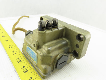 Honeywell LDV-5312DT 10A 125/250V 3 Way Plunger Roller Microswitch