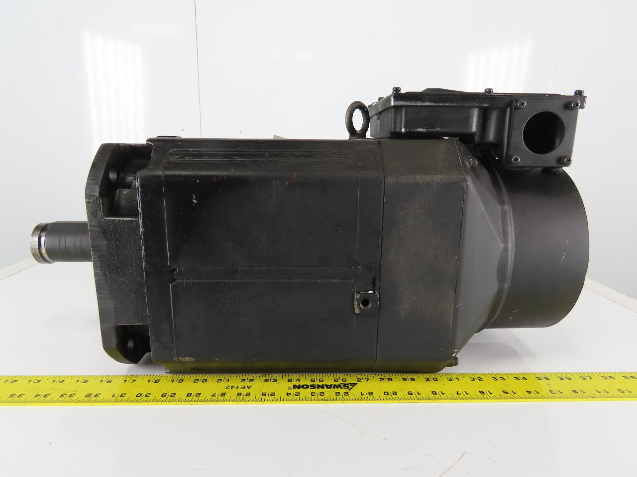 Fanuc A06B-1008-B100 Model 8 7.5/11kW 200V 3Ph AC Servo Motor