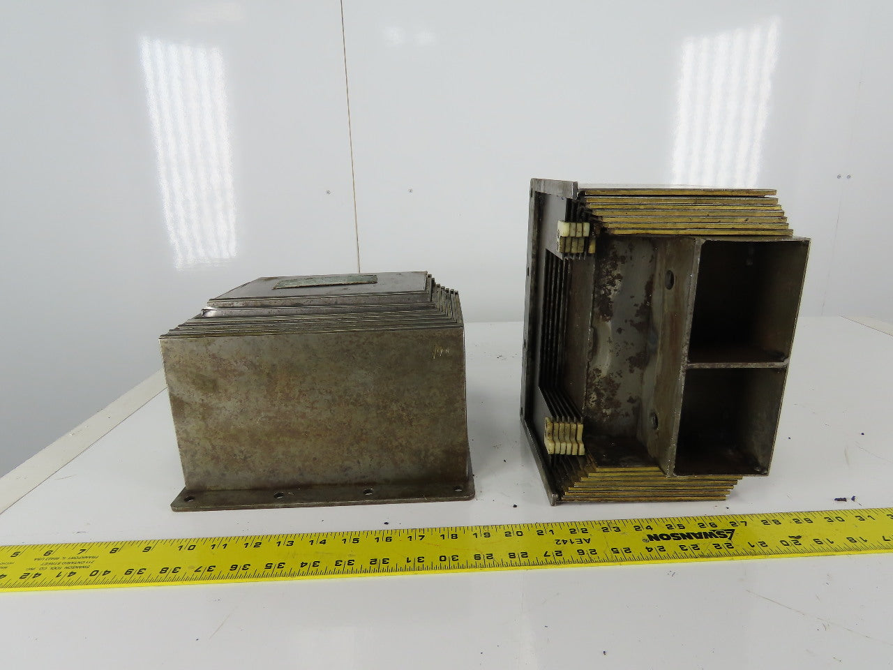A&A Mfg. 4200436 Telaflex Hitachi Seiki VK65 CNC Telescoping Way Cover Set of 2