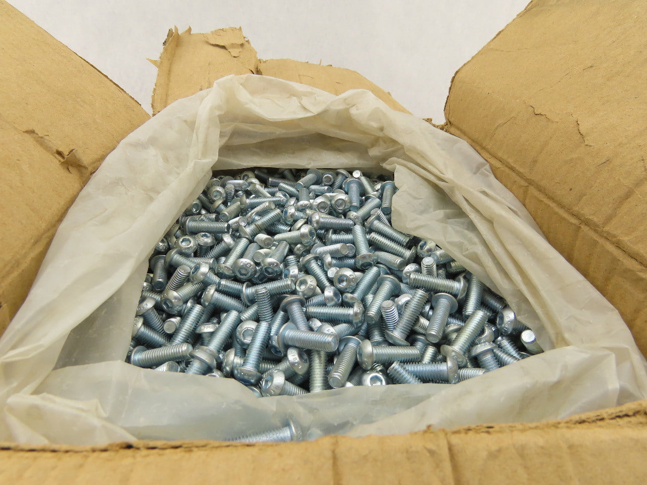 M8-1.25 Threaded SHCS Hex Cap Screw 29.50mm OAL Lot of 1000