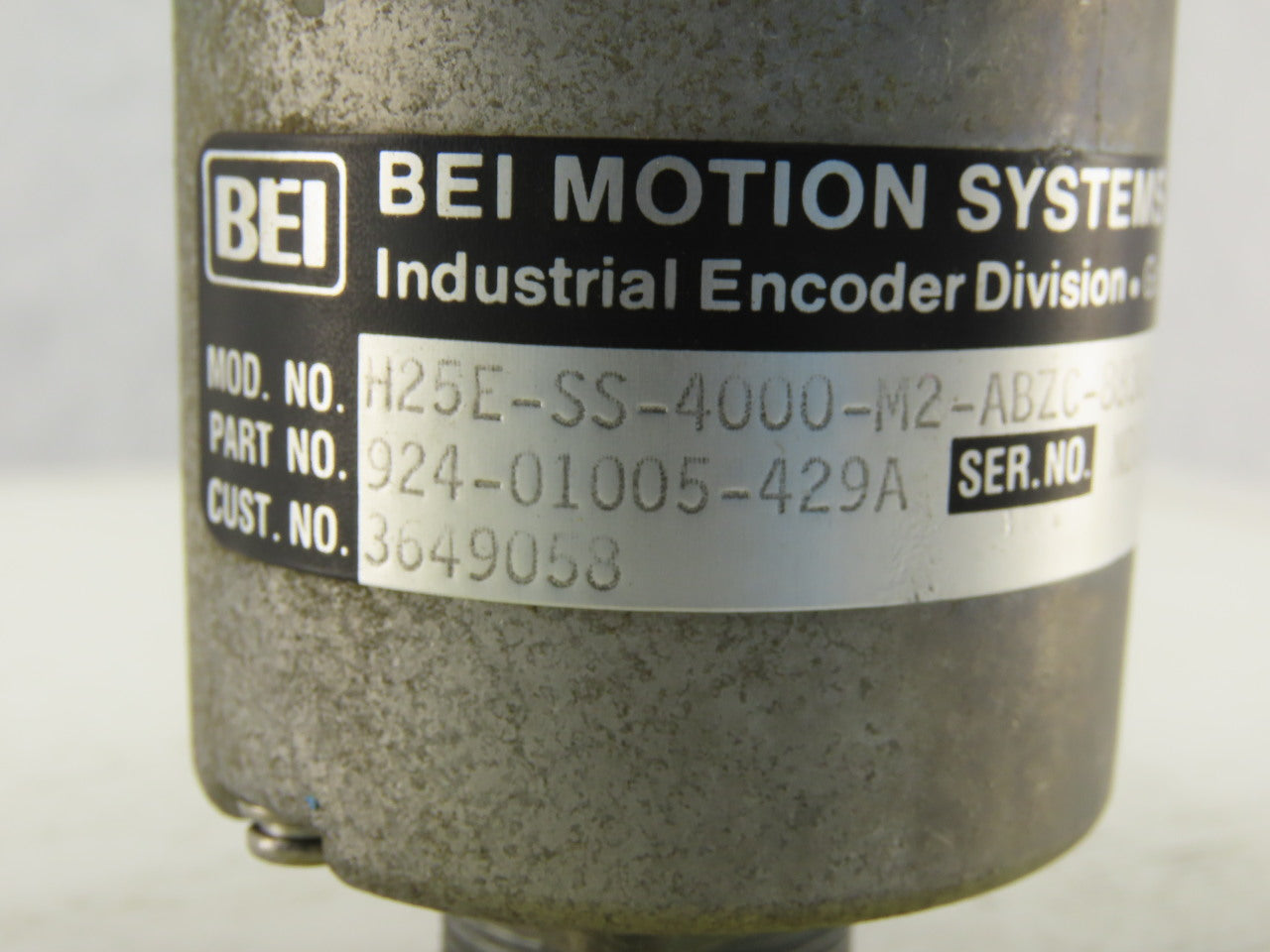 BEI H24E-SS-4000-M2-ABZC-8830-LED-EM18-S Incremental Optical Encoder