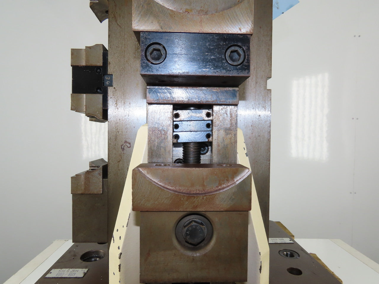 S+B B 15304 15-3/4" Square Base 4 Sided Workholding Tombstone Machining Column