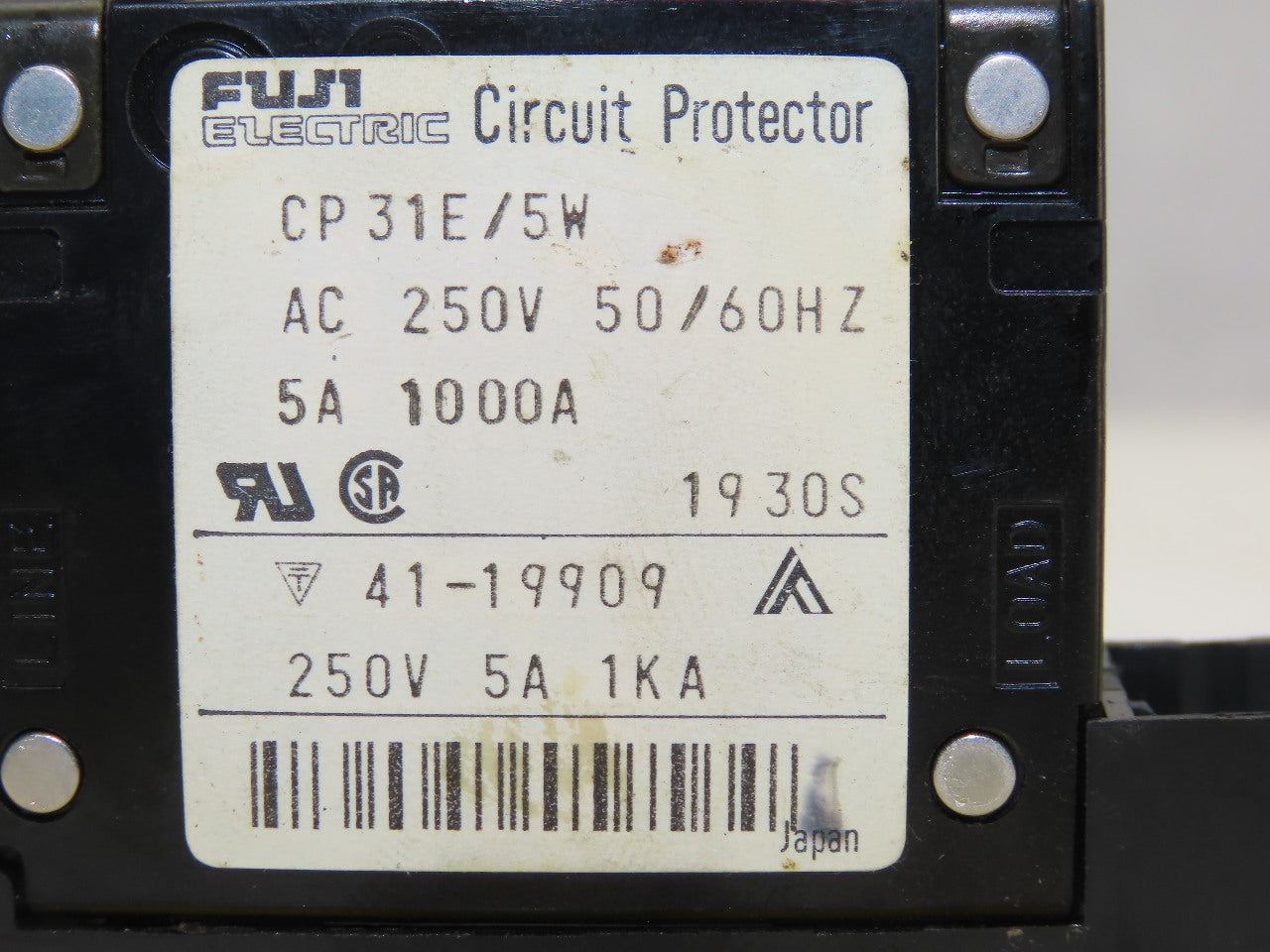 Fuji CP31W/5W 5 Amp Breaker 250V 50/60Hz Lot Of 2