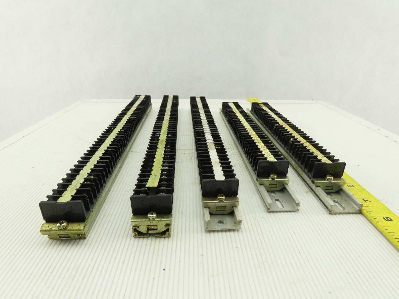 Togi Wire Terminal Block On Rail Lot Of 150